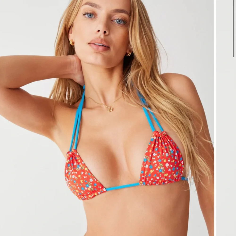 Frankie's Bikinis Red and Blue Floral Bikini Top and bottom size small - Picture 1 of 3